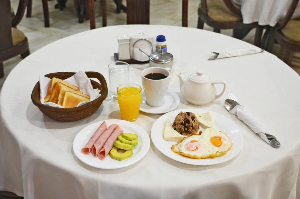 Hotel Internacional 马那瓜湖 外观 照片